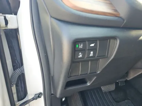 More photos of 2020 Honda CR-V EX-L at Lakeway Auto Sales, TN