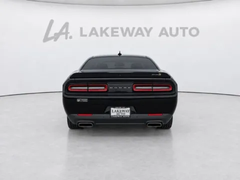 More photos of 2016 Dodge Challenger R/T Scat Pack at Lakeway Auto Sales, TN