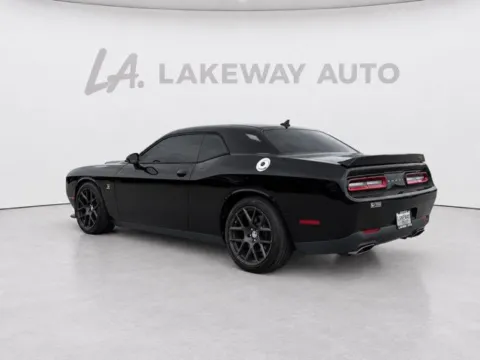 More photos of 2016 Dodge Challenger R/T Scat Pack at Lakeway Auto Sales, TN