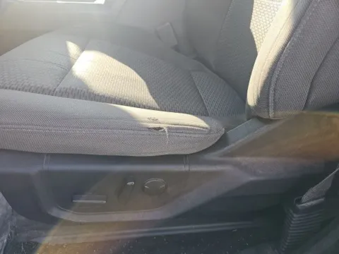 More photos of 2019 Ford F-150 XLT at Lakeway Auto Sales, TN