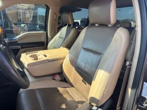 More photos of 2015 Ford F-150 XLT at Lakeway Auto Sales, TN