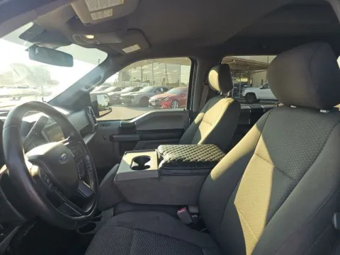 More photos of 2019 Ford F-150 XLT at Lakeway Auto Sales, TN