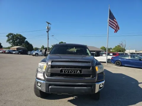 Photos of 2017 Toyota Tundra SR5 for sale in Morristown, TN at Lakeway Auto Sales