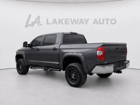 More photos of 2017 Toyota Tundra SR5 at Lakeway Auto Sales, TN