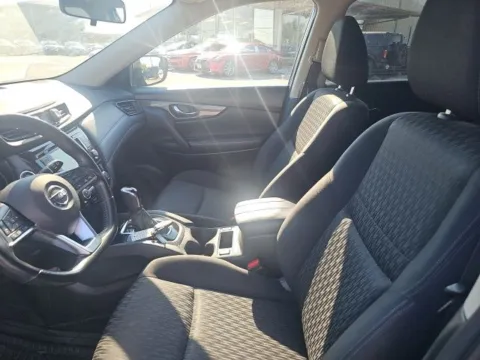 More photos of 2018 Nissan Rogue SV at Lakeway Auto Sales, TN
