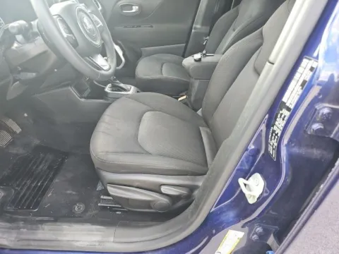 More photos of 2020 Jeep Renegade Sport at Lakeway Auto Sales, TN