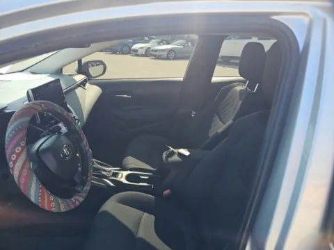 More photos of 2020 Toyota Corolla LE at Lakeway Auto Sales, TN