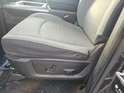 More photos of 2023 Ram 1500 Classic SLT at Lakeway Auto Sales, TN