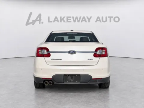 More photos of 2011 Ford Taurus SEL at Lakeway Auto Sales, TN
