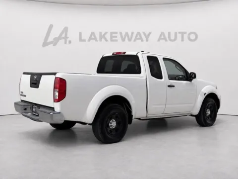 More photos of 2014 Nissan Frontier S at Lakeway Auto Sales, TN