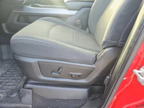 More photos of 2020 Ram 2500 Big Horn at Lakeway Auto Sales, TN