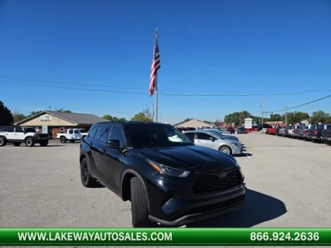 Black 2022 Toyota Highlander L for sale in Morristown, TN