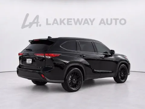 Another view of 2022 Toyota Highlander L for sale in Morristown, TN at Lakeway Auto Sales