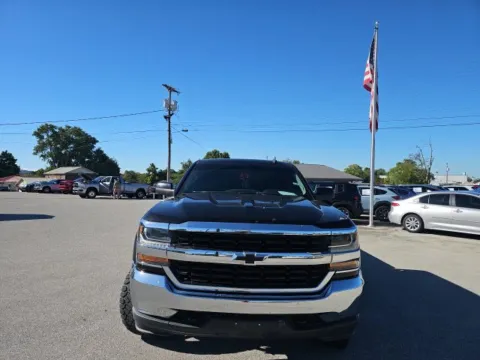 Photos of 2018 Chevrolet Silverado 1500 LT for sale in Morristown, TN at Lakeway Auto Sales