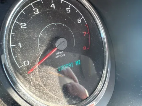 More photos of 2006 Chevrolet Cobalt LS at Lakeway Auto Sales, TN