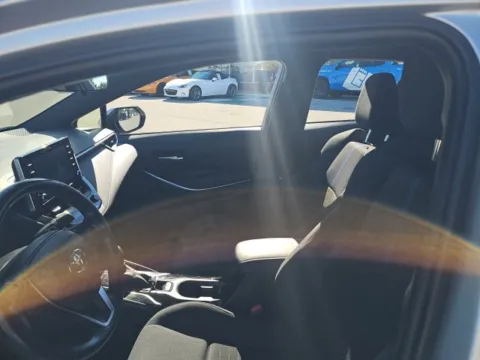 More photos of 2020 Toyota Corolla SE at Lakeway Auto Sales, TN