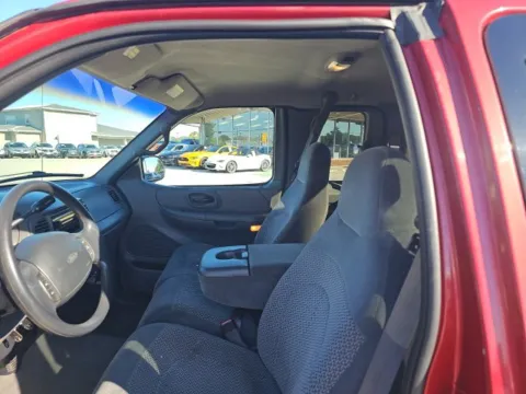 More photos of 1999 Ford F-150 at Lakeway Auto Sales, TN