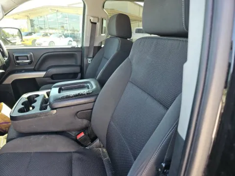 More photos of 2018 Chevrolet Silverado 1500 LT at Lakeway Auto Sales, TN