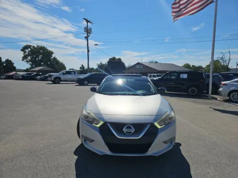 Photos of 2017 Nissan Maxima 3.5 SL for sale in Morristown, TN at Lakeway Auto Sales