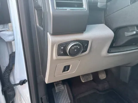 More photos of 2017 Ford F-150 XLT at Lakeway Auto Sales, TN