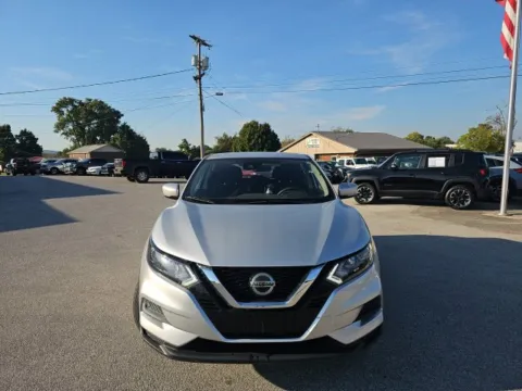 Photos of 2020 Nissan Rogue Sport S for sale in Morristown, TN at Lakeway Auto Sales