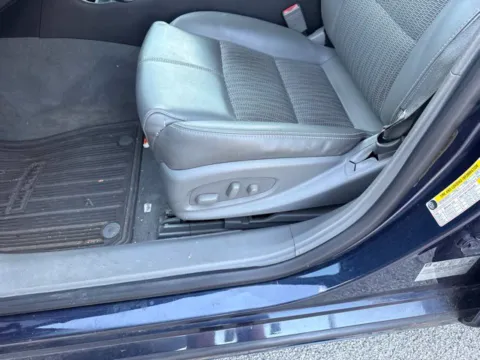 More photos of 2015 Chevrolet Impala LT at Lakeway Auto Sales, TN