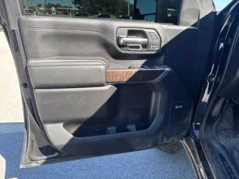 Another view of 2020 GMC Sierra 2500 HD Denali for sale in Morristown, TN at Lakeway Auto Sales