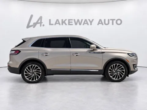 Photos of 2019 Lincoln Nautilus Reserve for sale in Morristown, TN at Lakeway Auto Sales