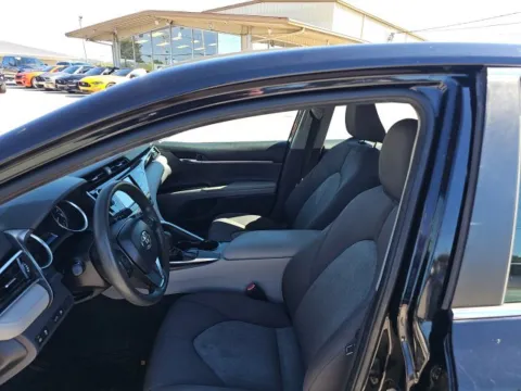 More photos of 2018 Toyota Camry LE at Lakeway Auto Sales, TN