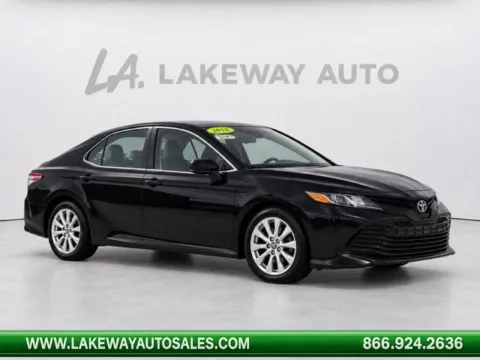 Black 2018 Toyota Camry LE for sale in Morristown, TN
