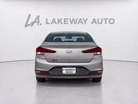 More photos of 2020 Hyundai Elantra SE at Lakeway Auto Sales, TN