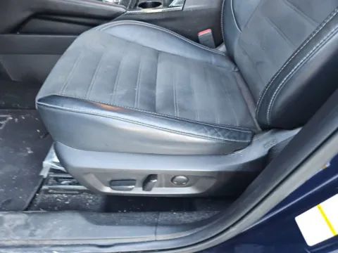 More photos of 2022 Mitsubishi Outlander SE at Lakeway Auto Sales, TN