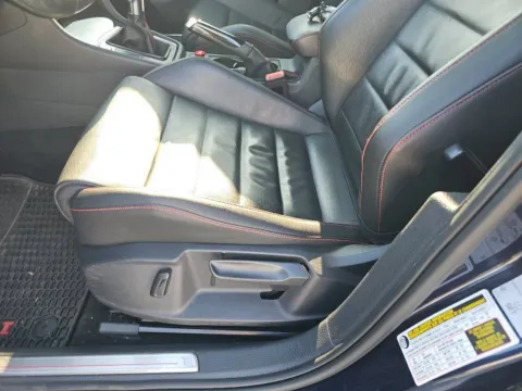 More photos of 2018 Volkswagen Golf GTI 2.0T SE at Lakeway Auto Sales, TN