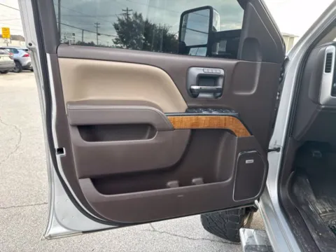 Another view of 2017 GMC Sierra 2500 HD SLT for sale in Morristown, TN at Lakeway Auto Sales