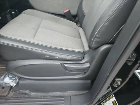 More photos of 2020 Nissan Titan S at Lakeway Auto Sales, TN