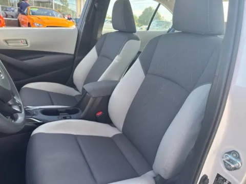 More photos of 2023 Toyota Corolla LE at Lakeway Auto Sales, TN