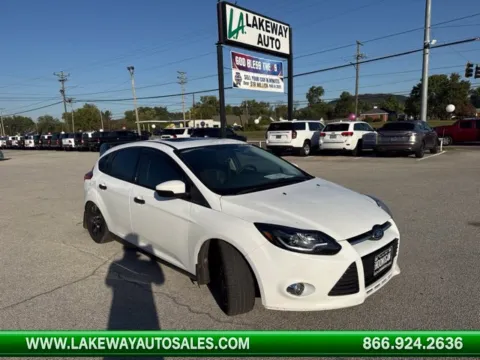 White 2013 Ford Focus SE for sale in Morristown, TN