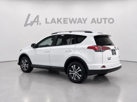 More photos of 2017 Toyota RAV4 LE at Lakeway Auto Sales, TN