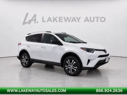 White 2017 Toyota RAV4 LE for sale in Morristown, TN