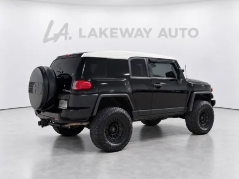 Another view of 2007 Toyota FJ Cruiser for sale in Morristown, TN at Lakeway Auto Sales