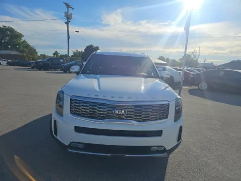 Photos of 2020 Kia Telluride SX for sale in Morristown, TN at Lakeway Auto Sales