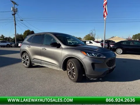 Gray 2022 Ford Escape SE for sale in Morristown, TN