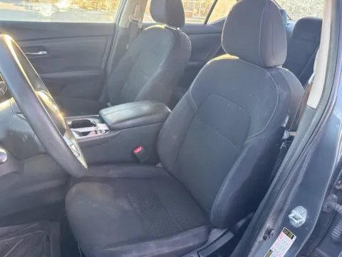 More photos of 2020 Nissan Sentra S at Lakeway Auto Sales, TN