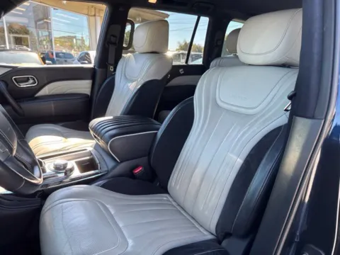 More photos of 2019 INFINITI QX80 Limited at Lakeway Auto Sales, TN