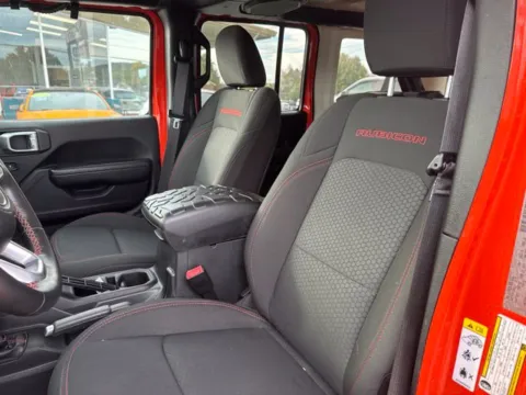 More photos of 2019 Jeep Wrangler Unlimited Rubicon at Lakeway Auto Sales, TN