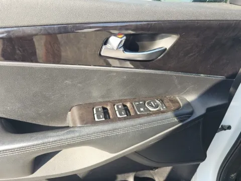 Another view of 2017 Kia Sorento LX for sale in Morristown, TN at Lakeway Auto Sales