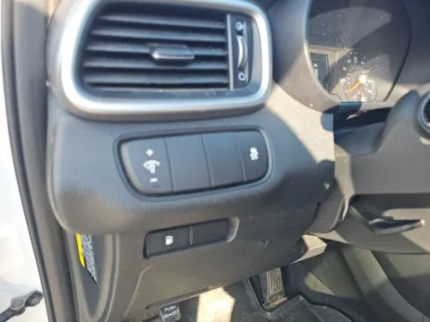 More photos of 2017 Kia Sorento LX at Lakeway Auto Sales, TN