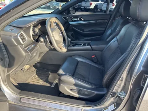 More photos of 2022 Nissan Maxima SR at Lakeway Auto Sales, TN