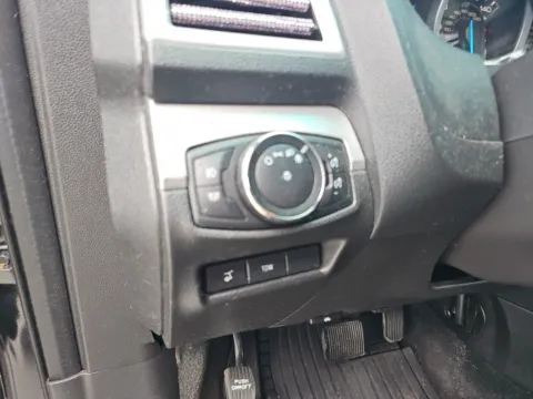 More photos of 2015 Ford Explorer XLT at Lakeway Auto Sales, TN