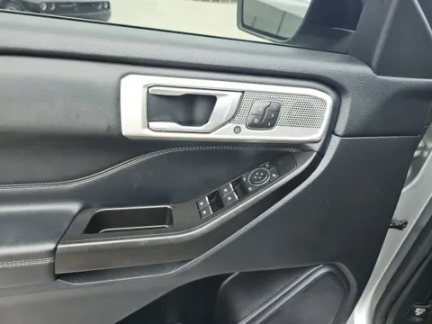 More photos of 2020 Ford Explorer Limited at Lakeway Auto Sales, TN